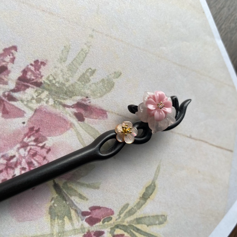 沁芳黑檀木髮簪 